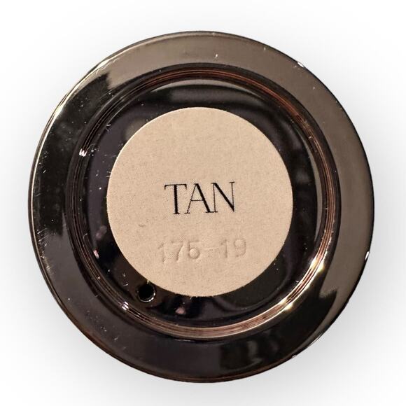 Doll 10 HydraLux Smoothing Foundation TAN 30 ml. / 1 oz. NEW Without Box - Picture 4 of 5